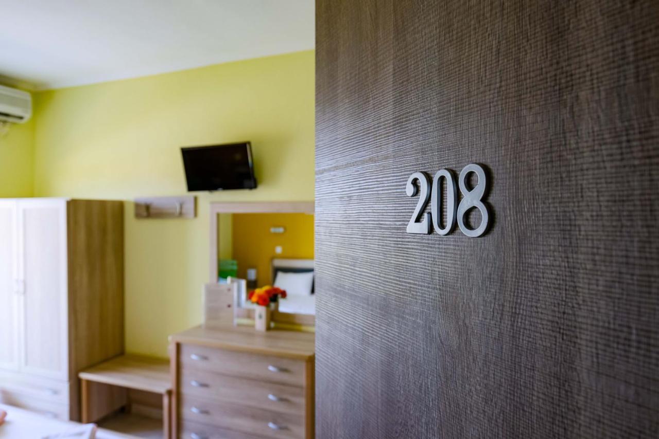 Dionisos Apartments Paralia Dionisiou Zewnętrze zdjęcie