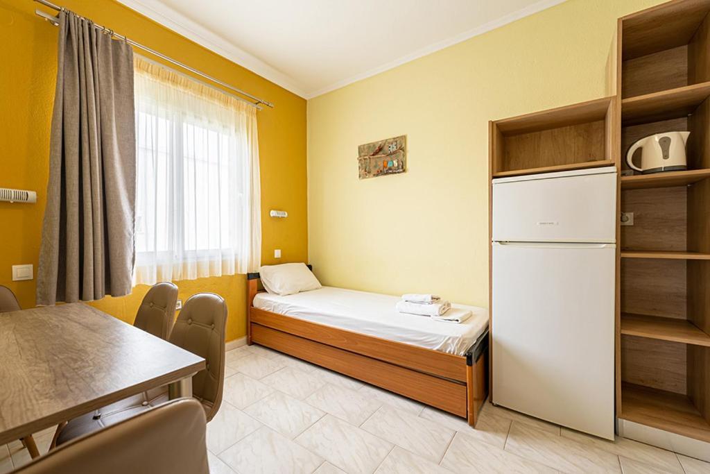 Dionisos Apartments Paralia Dionisiou Pokój zdjęcie